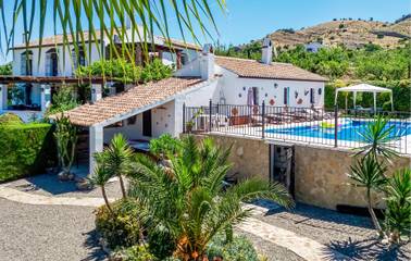 Ferienhaus für 14 Personen, mit Garten und Terrasse sowie Pool in Málaga Provinz