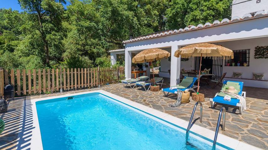 Chalet para 10 personas, con balcón/terraza y piscina en Valle del Genal - 3