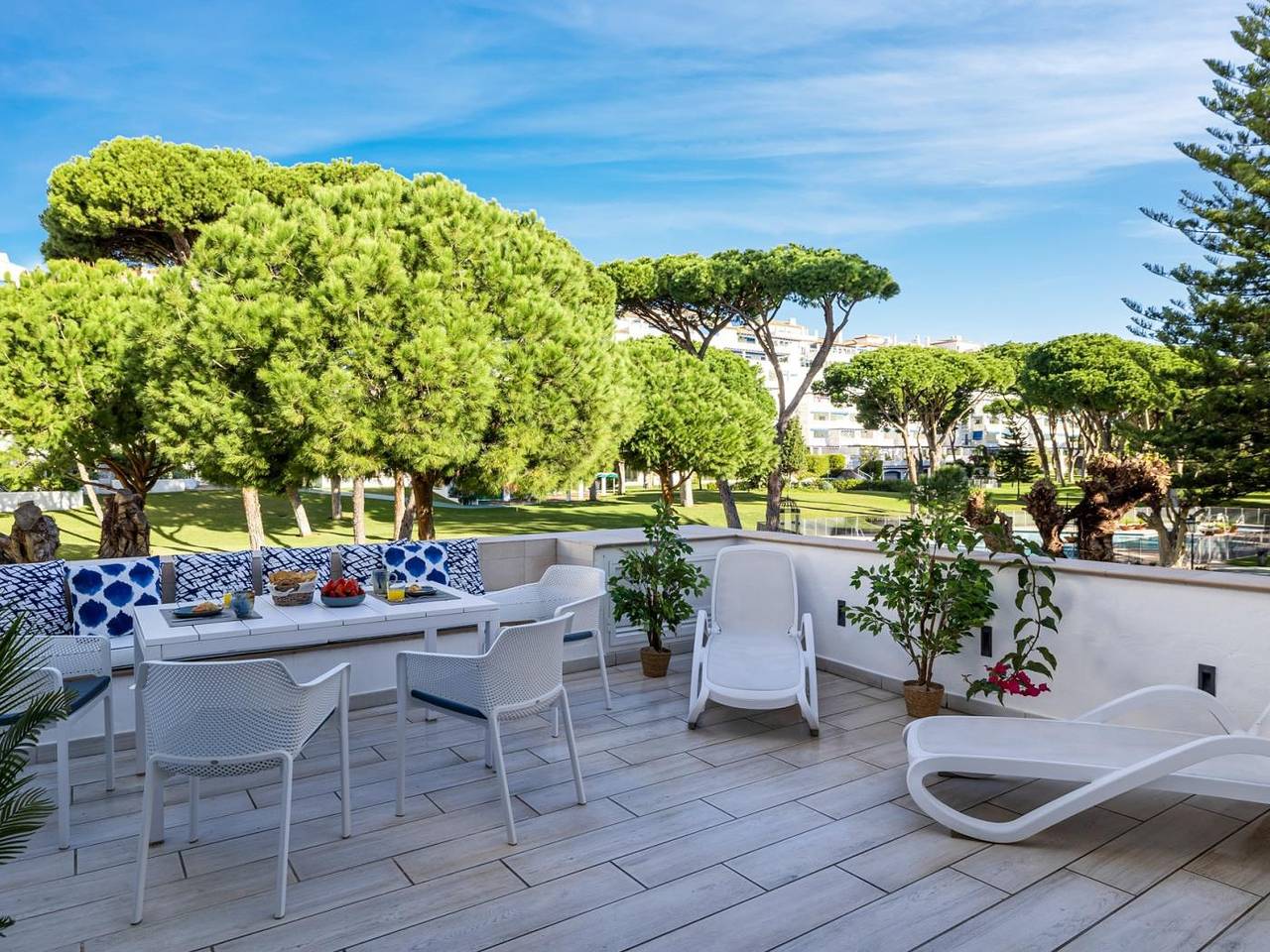 Entire holiday apartment, Apartment in Playas del Duque for 4 people | Casa Cadiz 111A in Medina Gardens, Marbella