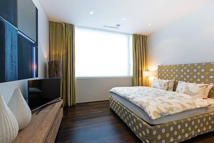 Chambre d’hôte pour 10 personnes, avec jardin et terrasse ainsi que vue et sauna, animaux acceptés à St. Moritz - 3