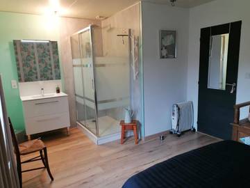 Chambre d’hôte pour 2 personnes, avec terrasse et jardin à Saint-Avaugourd-des-Landes