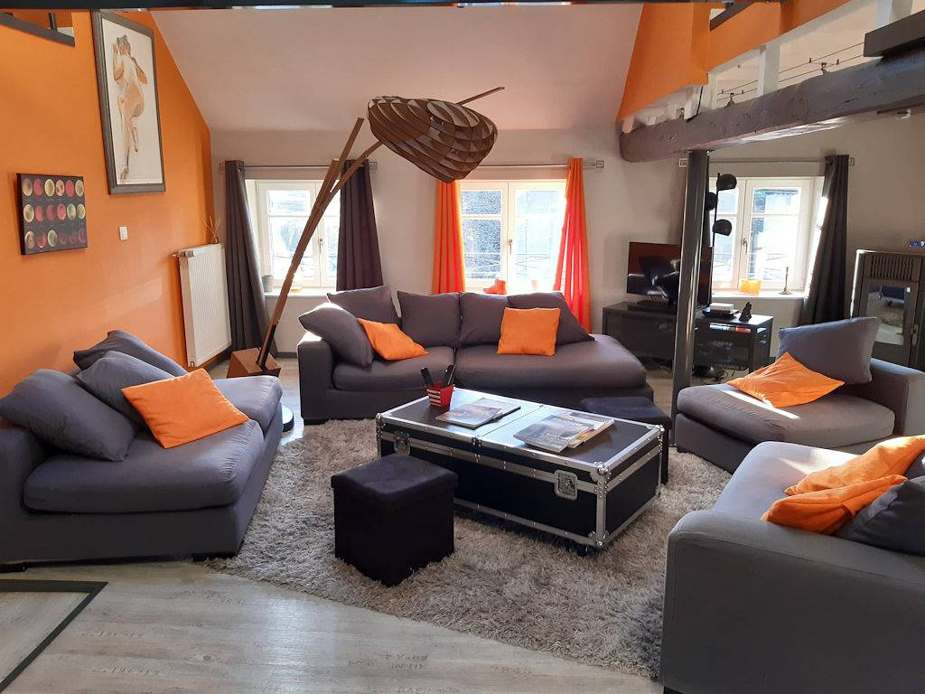 Grand loft en triplex "Le toit de charme d'Isabelle" in Beaune, Région de Beaune