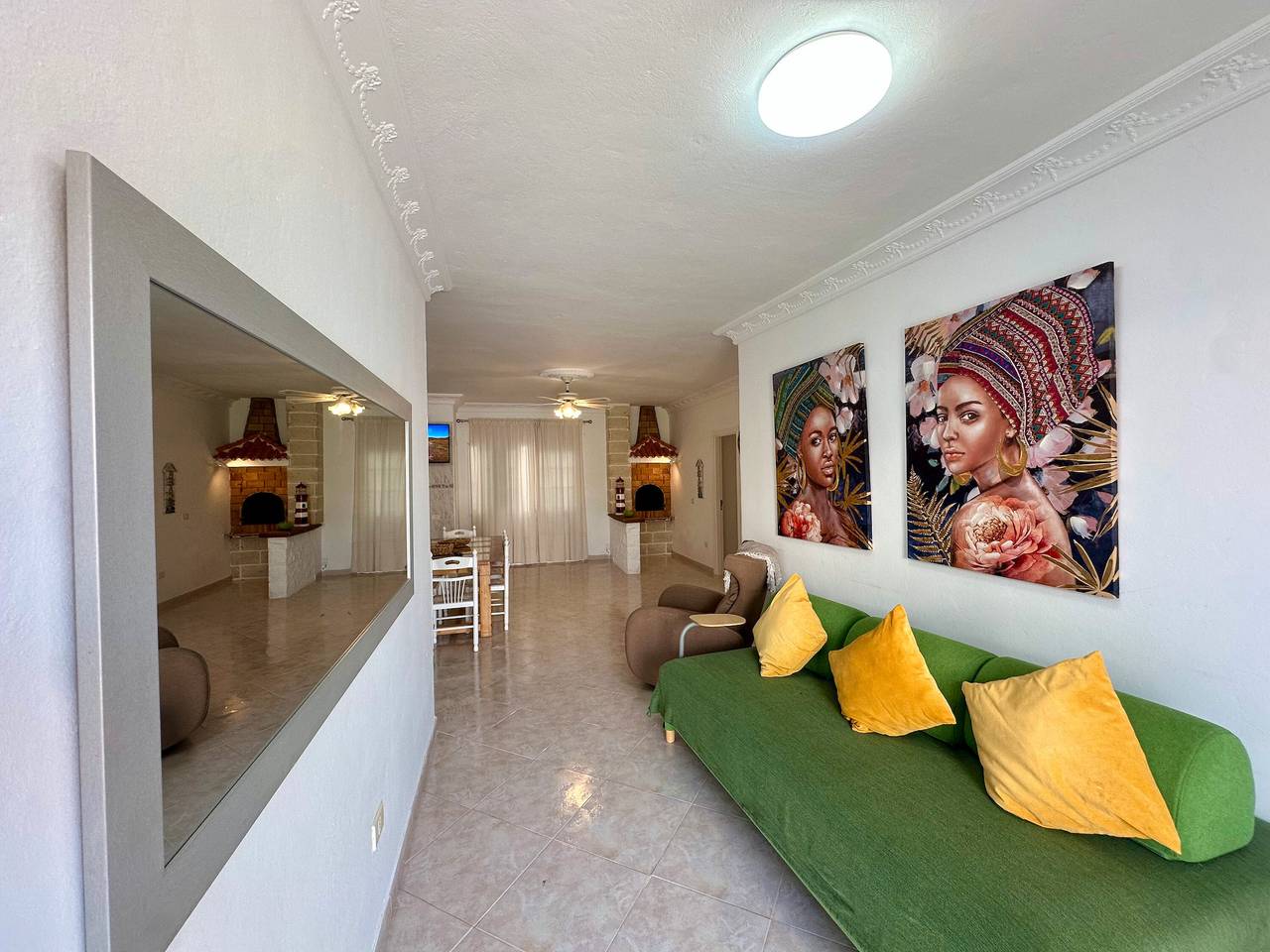 Maison de vacances "Casa Alba" avec vue sur la montagne, Wi-Fi, balcon et terrasse in Las Maretas, Arico