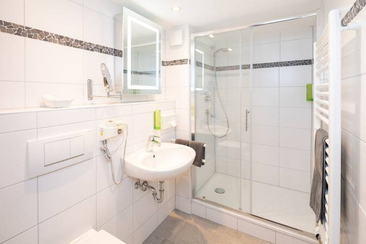 Hotel für 2 Personen, mit Sauna und Pool sowie Garten, kinderfreundlich in Rubi - 3