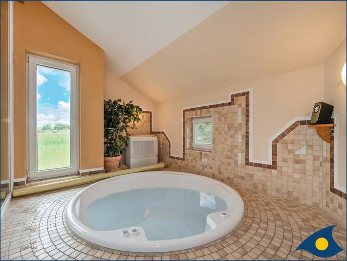 Ferienwohnung für 6 Personen, mit Whirlpool und Sauna sowie Garten und Terrasse, kinderfreundlich in Trassenheide