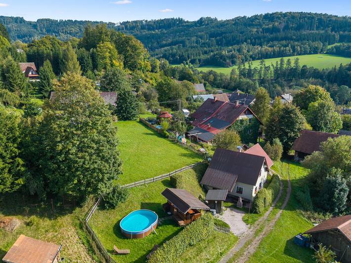 Holiday home for 8 people, with garden and view, with pets - 1
