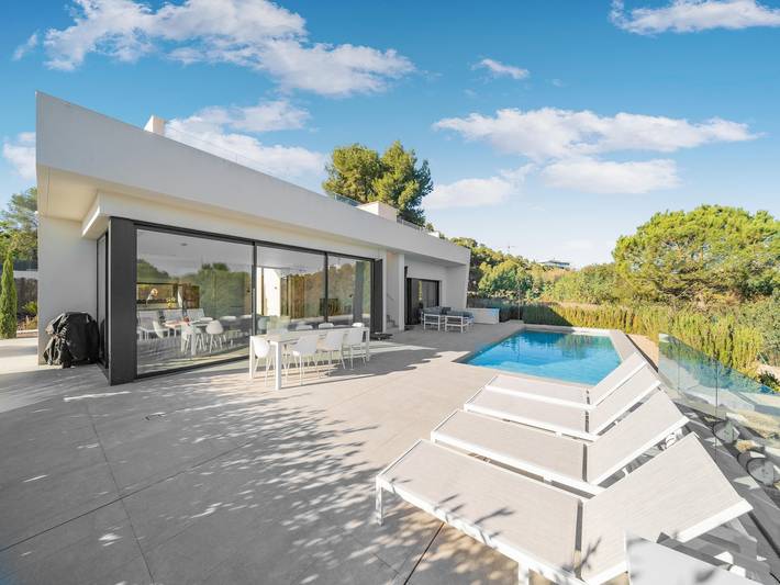 Villa pour 8 personnes, avec piscine et terrasse, adapté aux familles à Orihuela