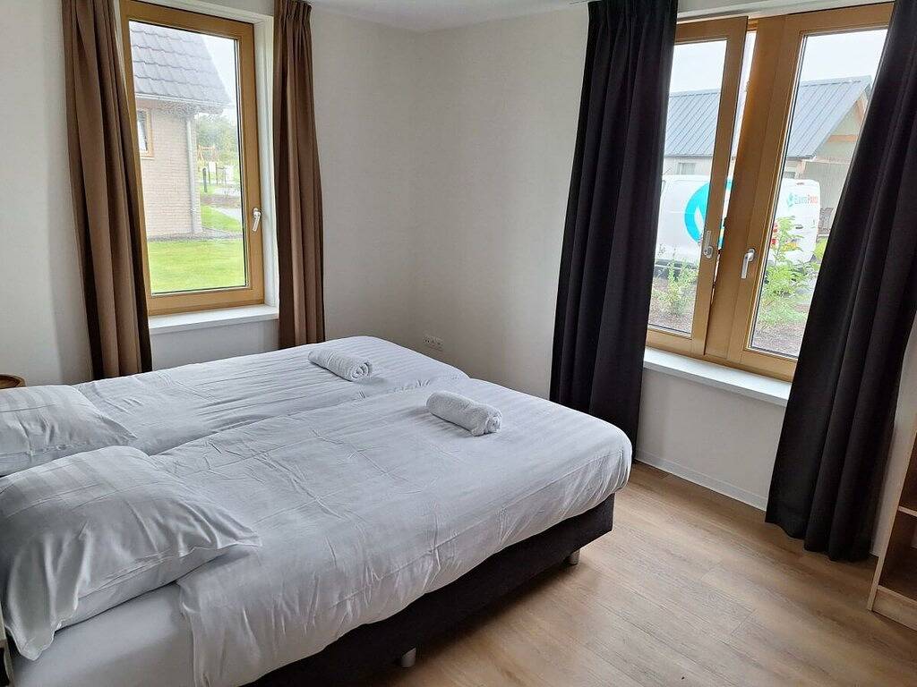 Villa in Cadzand mit Terrasse und Wifi in Cadzand-Bad, Zeeuwse Kust
