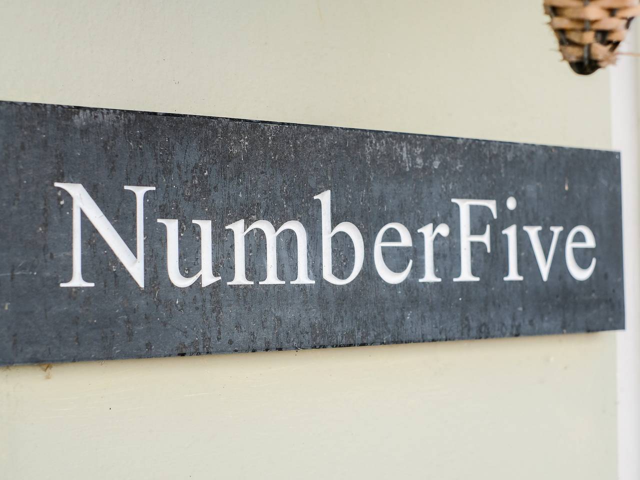 5 Bodmin Hill in Lostwithiel, Cornwall