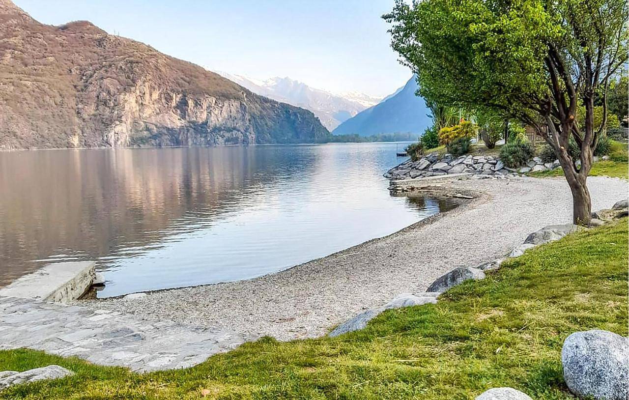 Appartement entier, Gorgeous Apartment In Dubino With Wifi in Dubino, Lac de Côme