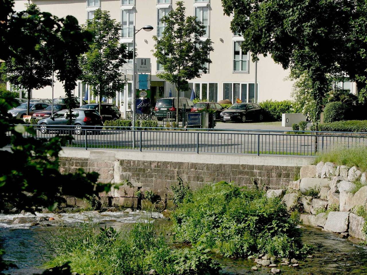 Hotel Watthalden - Einzelzimmer in Ettlingen, Rheinebene