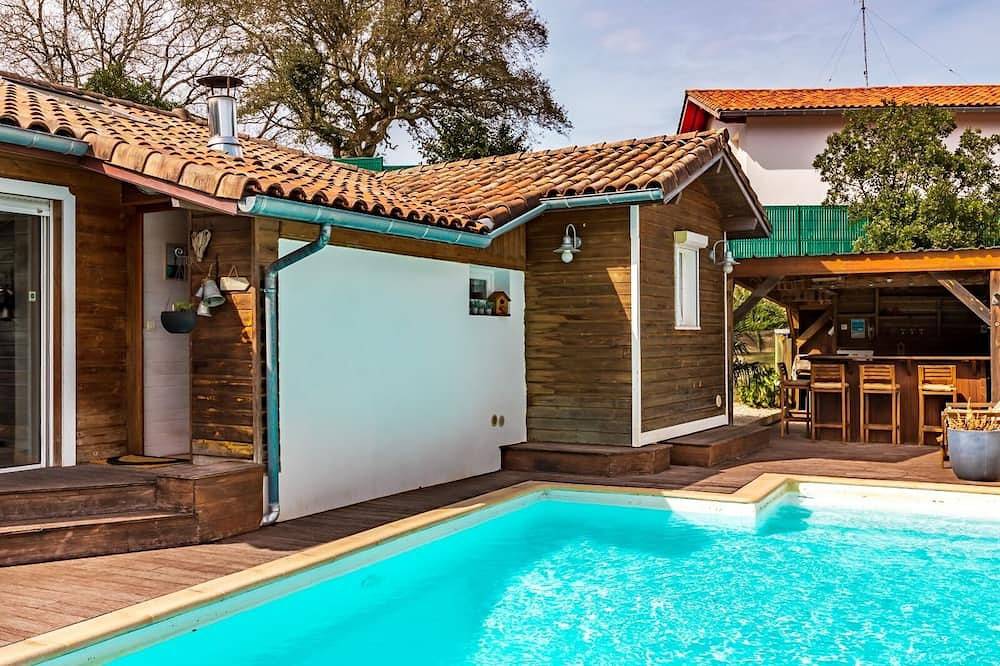 Maison Avec Bar Exterieur Et Piscine Au Cœur De La Nature Landaise Proche Océan in Labenne, Côte d’Argent