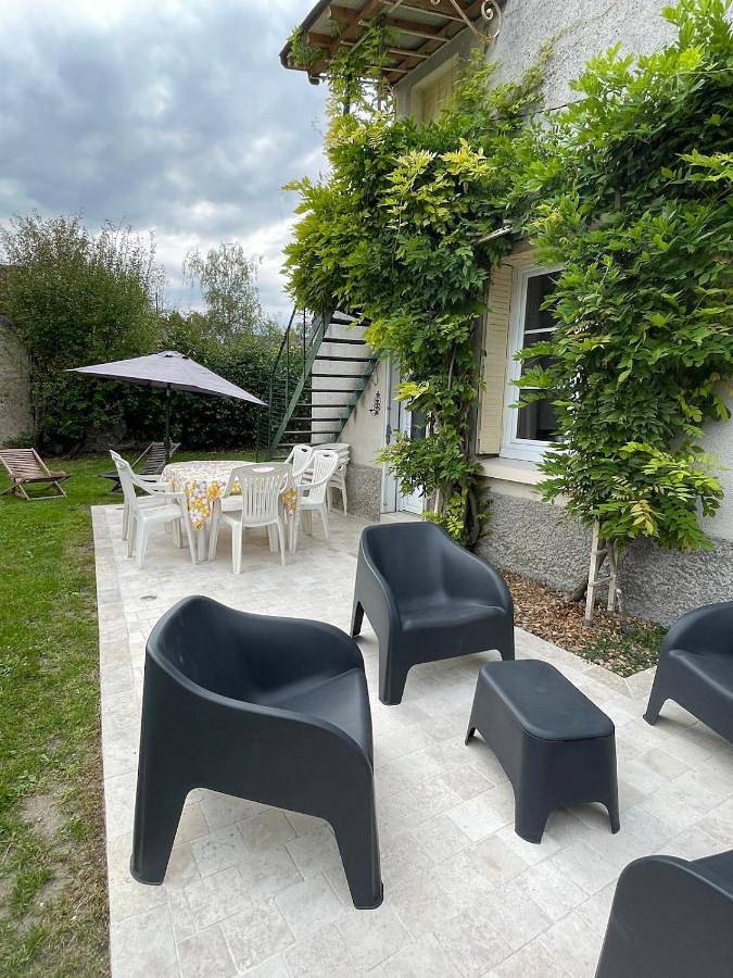 Location de vacances pour 6 personnes, avec Terrasse et Jardin à Bracieux