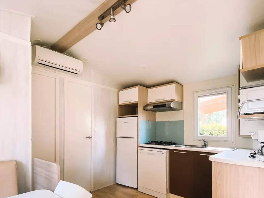 Camping Maeva Escapades de La Geres - Mobilhome 6 personnes - Pacifique Xl 4 pièces 6 personnes Climatisé + Tv in Surgères, Région de Rochefort