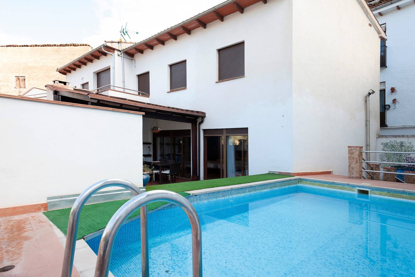 Country House 'La Casa De La Pintora' with Mountain View, Private Pool and Wi-Fi in Cazorla, Sierras de Cazorla and Segura Natural Park