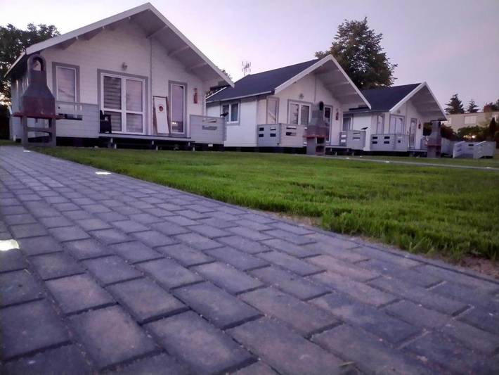 Domek letniskowy dla 5 osób, z basen dla dzieci i widok oraz basen i ogród w Ustronie Morskie (Miasto)