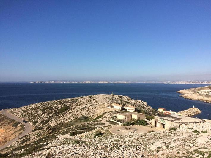 Location de vacances pour 4 personnes, avec terrasse dans Les Goudes - 2