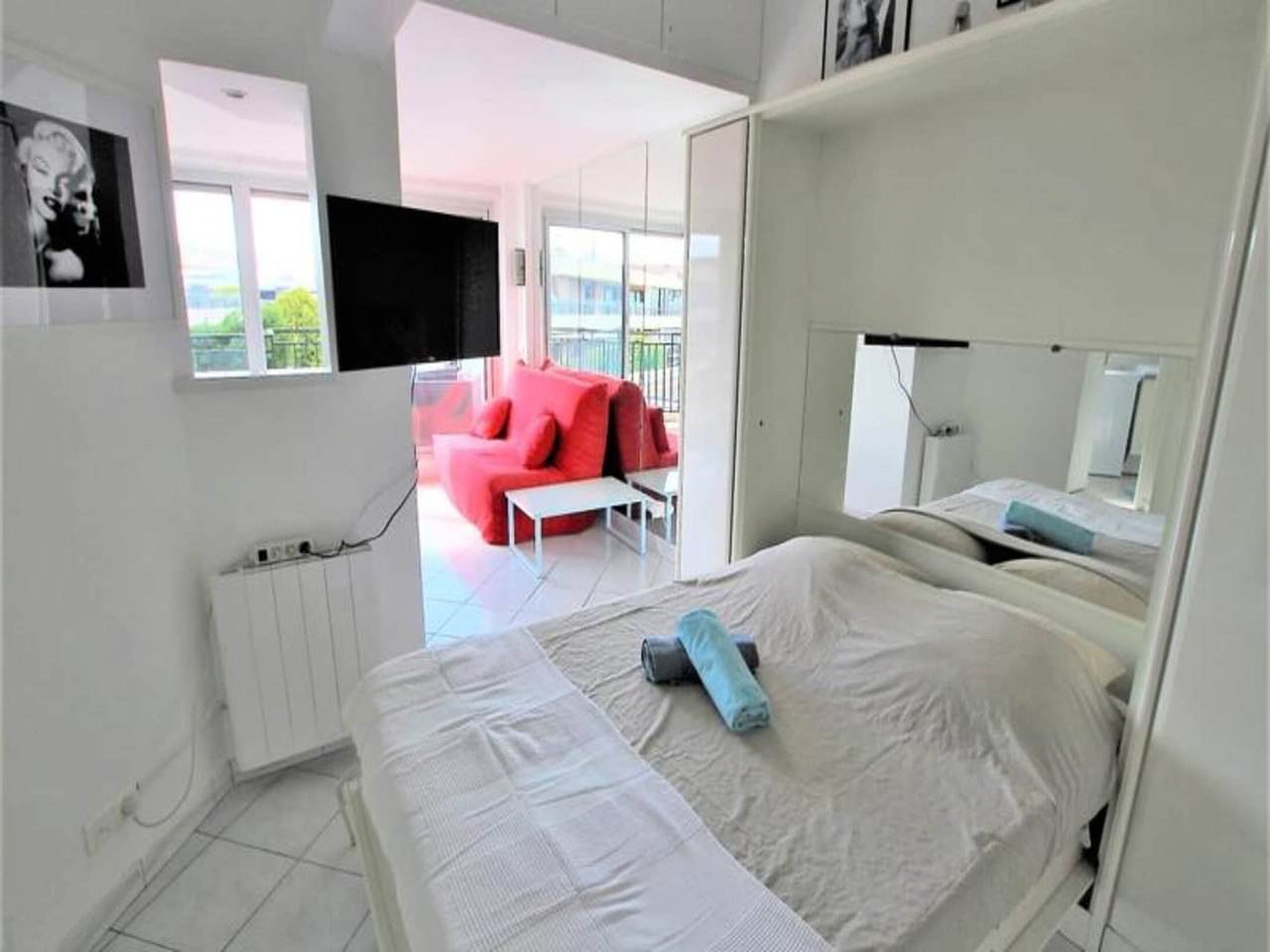 Appartement entier, Studio au Dernier Étage avec Vue sur Mer in Cannes, Côte méditerranéenne (France)