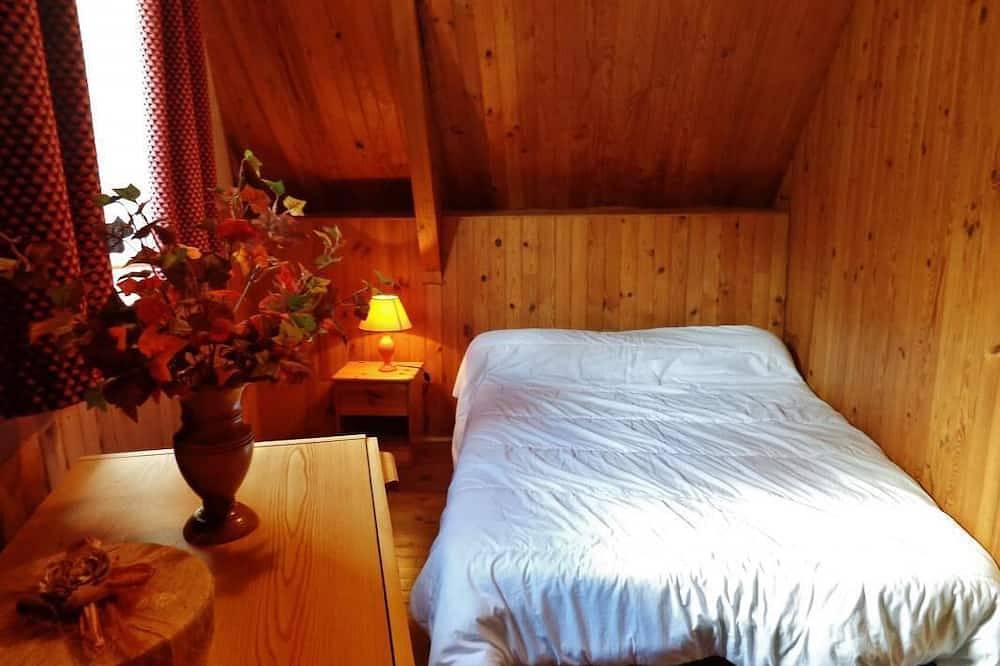 Un gran granja típica Pirineos amueblado con todas las comodidades modernas in Cadeilhan-Trachère, Parque nacional de los Pirineos