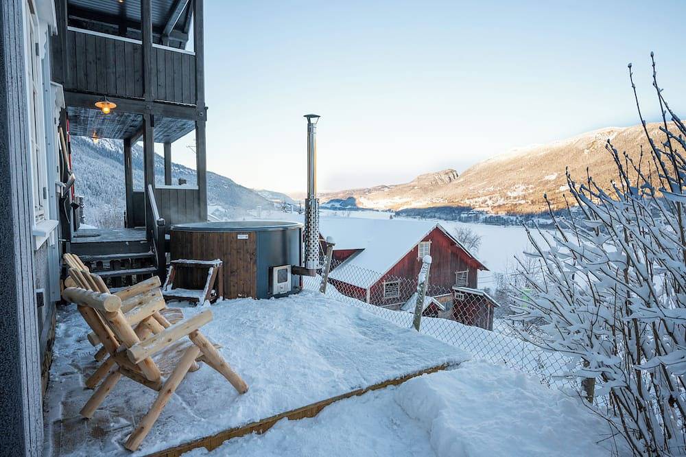 Stamp und Sauna! Kleiner Bauernhof mit fantastischer Aussicht! in Ringebu