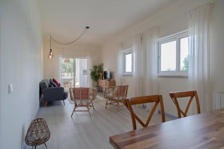 Chalet para 7 personas, con piscina además de jardín y vistas en Nazaré