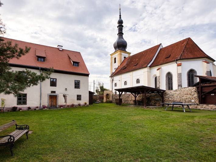 Villa in Westböhmen mit 6 Schlafzimmer in Brod nad Tichou, Region Pilsen
