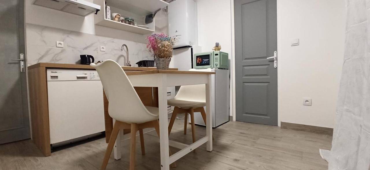 Appartement au rez-de-chaussée avec jardin privé in Margny-lès-Compiègne, Oise