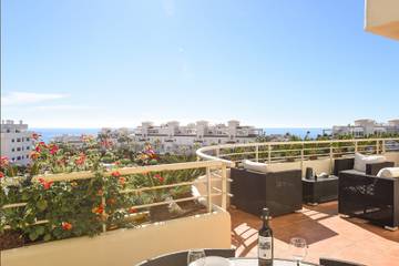 Holiday Rental for 2 People in Urbanización Playa Marina, Mijas, Photo 3