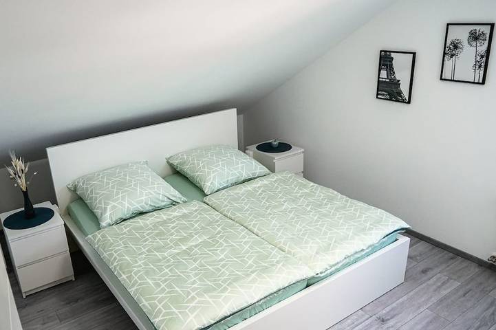 Ferienwohnung für 4 Personen, mit Balkon in Waldachtal - 2