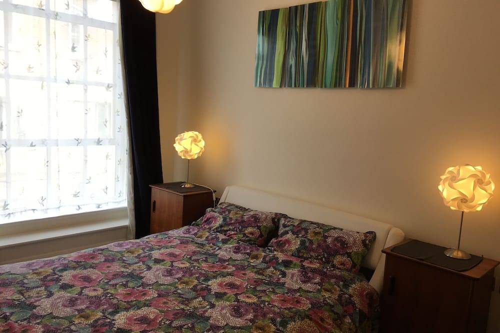 Entire apartment, Stunning super central Exeter apartment just 100m from the cathedral in Exeter, Devon
