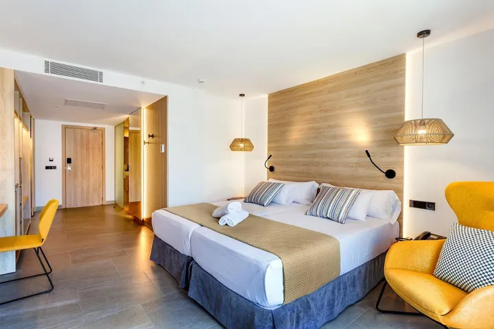 Hotel for 1 people, with pets - 1