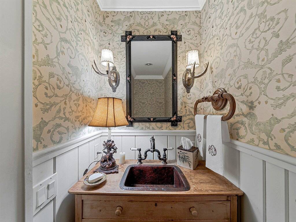 Beautiful lakefront home nestled into a cove in Lake Toxaway