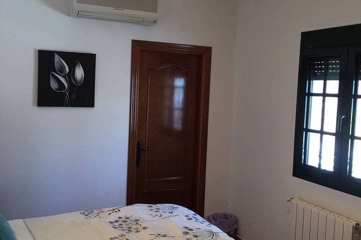 Villa avec vue mer et montagne, piscine privée, Jeux Shack in Canillas de Albaida, Cordillera Penibética