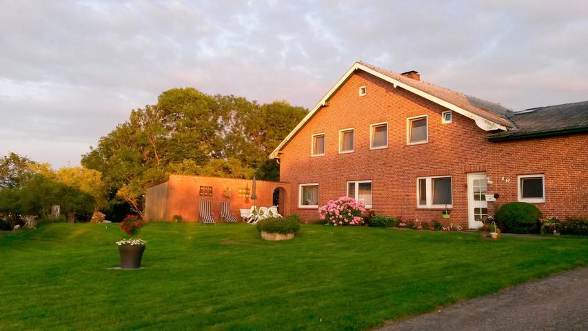 Ferienwohnung für 4 Personen, mit Garten und Terrasse - 1