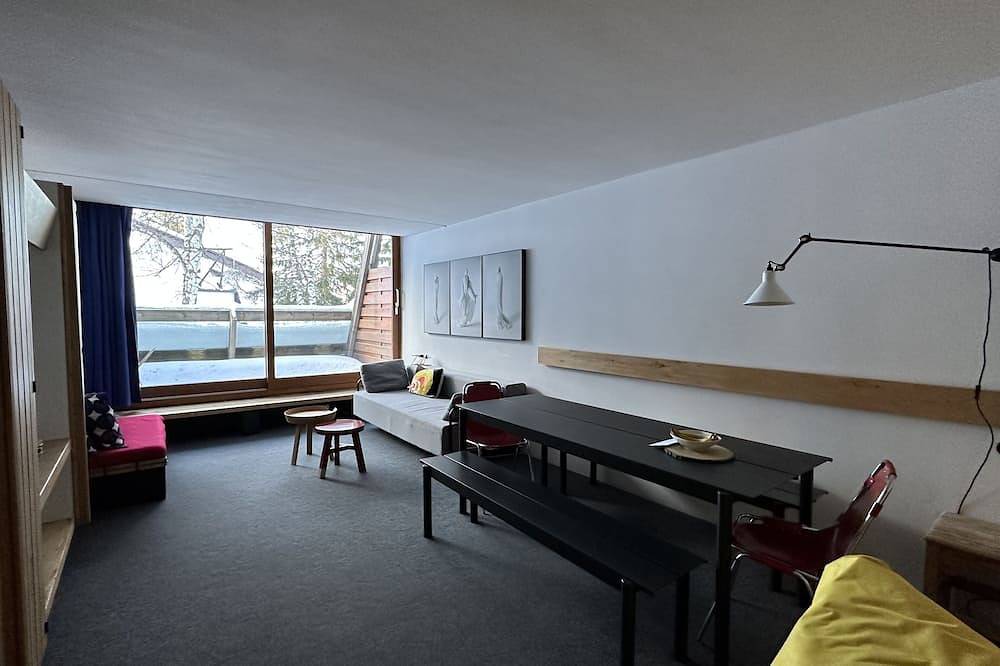 Geheel appartement, Modernly designed Apartment , Heart of the station, Ski on door, south terrace in Arc 1600, Bourg-Saint-Maurice