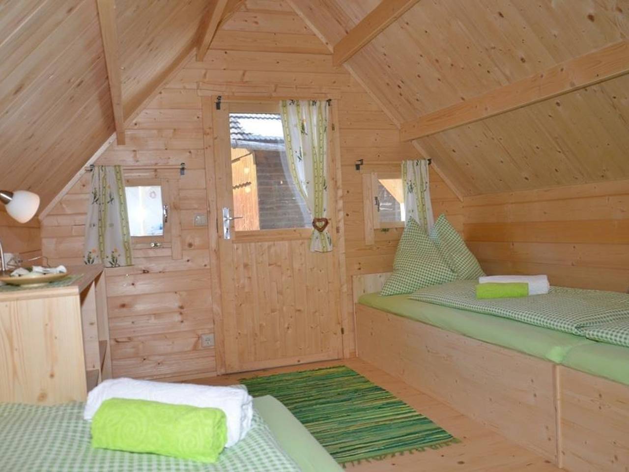 Radlerstation Sandhof - "Schlafnester" in Gailtaler Alpen, Berg im Drautal