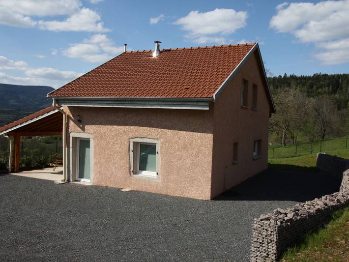 Gîte pour 4 personnes, avec terrasse