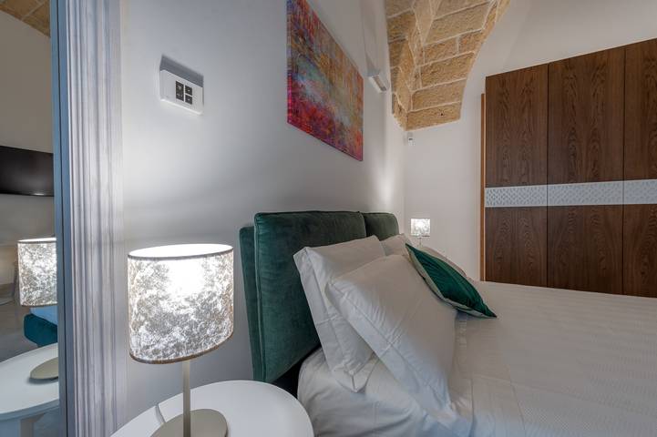 Entire apartment, Holiday Apartment "The Secret Door 10" with Private Terrace & Wi-Fi in Cellino San Marco, Salento