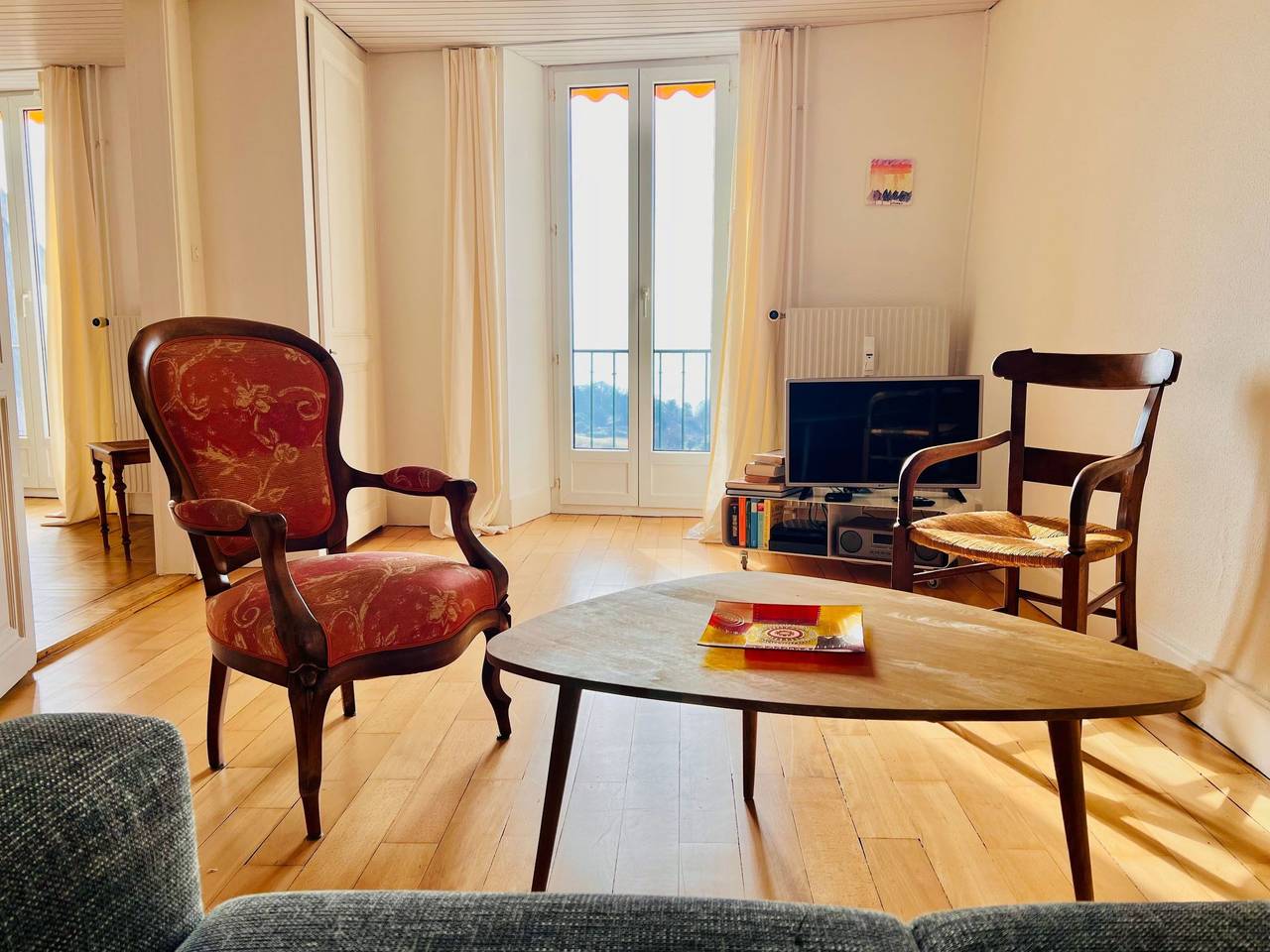 Ganze Wohnung, Vigneronne, App. Lac in Chailly-Montreux, Montreux