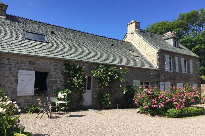 Gîte pour 6 personnes, avec jardin, animaux acceptés à Éculleville