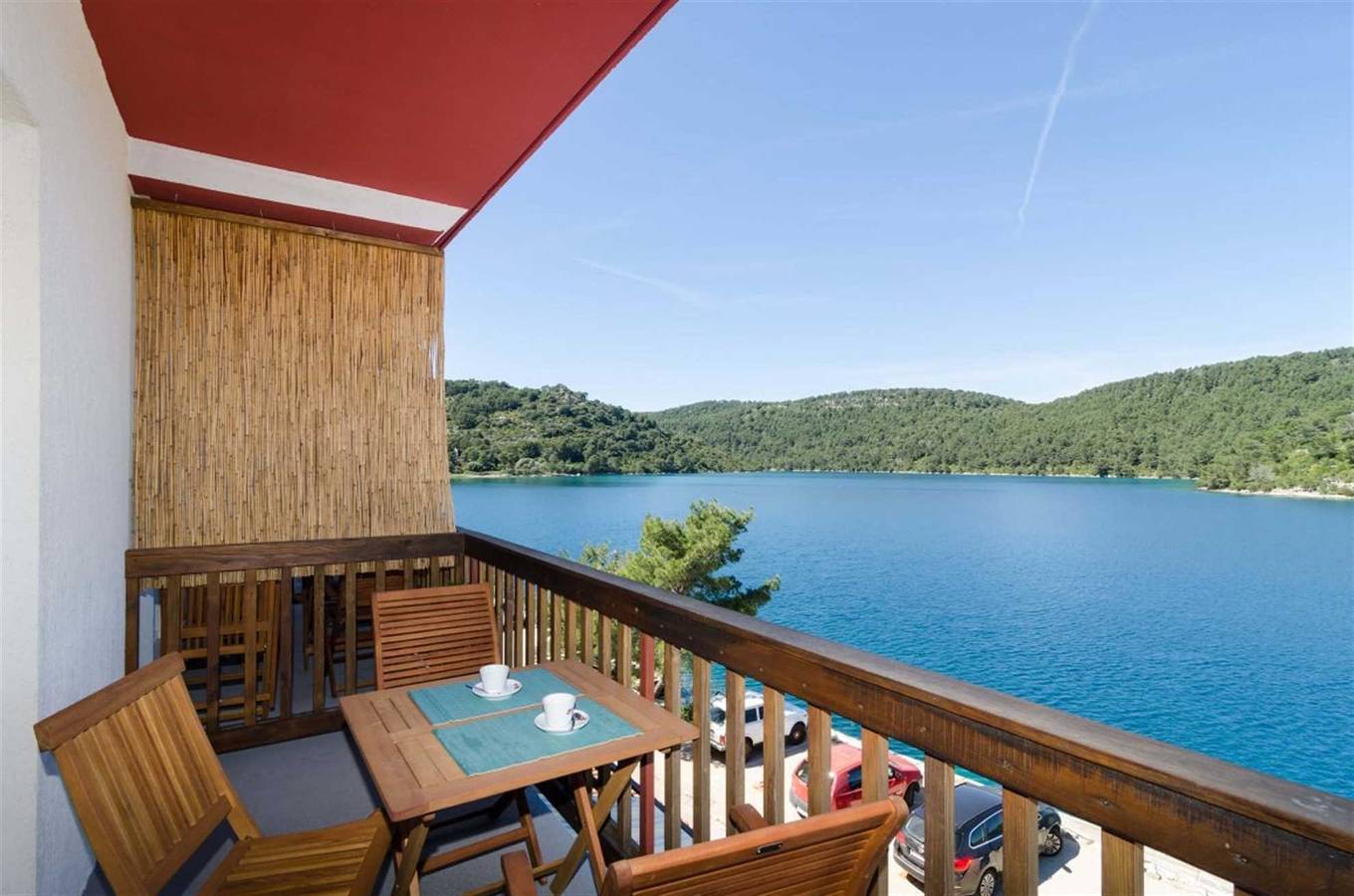 Ganze Wohnung, Levanat Apartment mit 1 Schlafzimmer, Balkon und Meerblick in Mljet