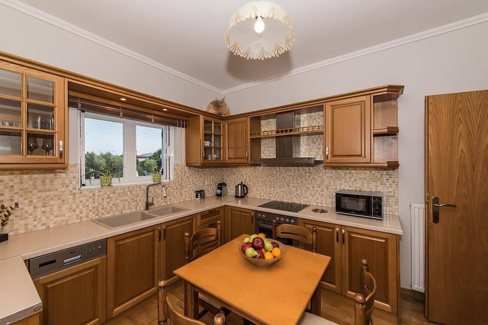 Paris Family Villa!!! in Machairado, Zakynthos