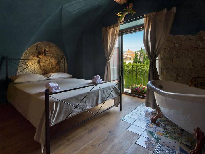 B&b per 2 persone, con Balcone e Panorama a Cava dei Tirreni