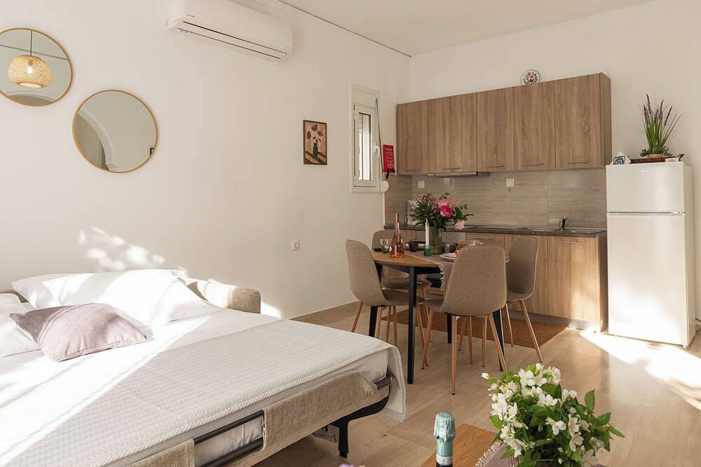 Ganze Wohnung, Filerimos Nest - Private Countyard in Rhodos