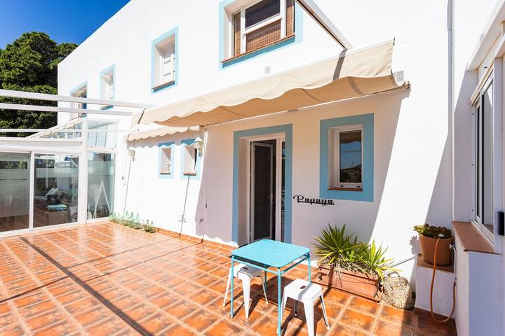 Apartamento de vacaciones para 2 personas, con jardín además de terraza y piscina en Santa Cruz de Tenerife