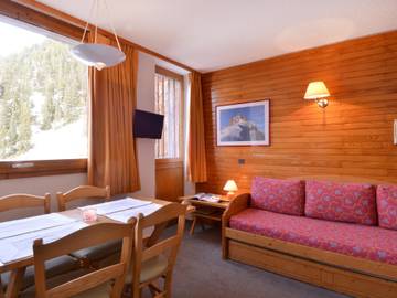 Gîte pour 4 personnes, avec terrasse dans Plagne Bellecote