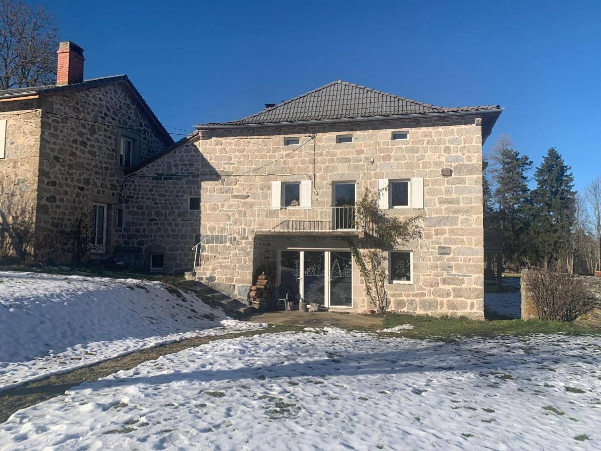 Three-Bedroom House in Saint-Jeures, Haute-Loire