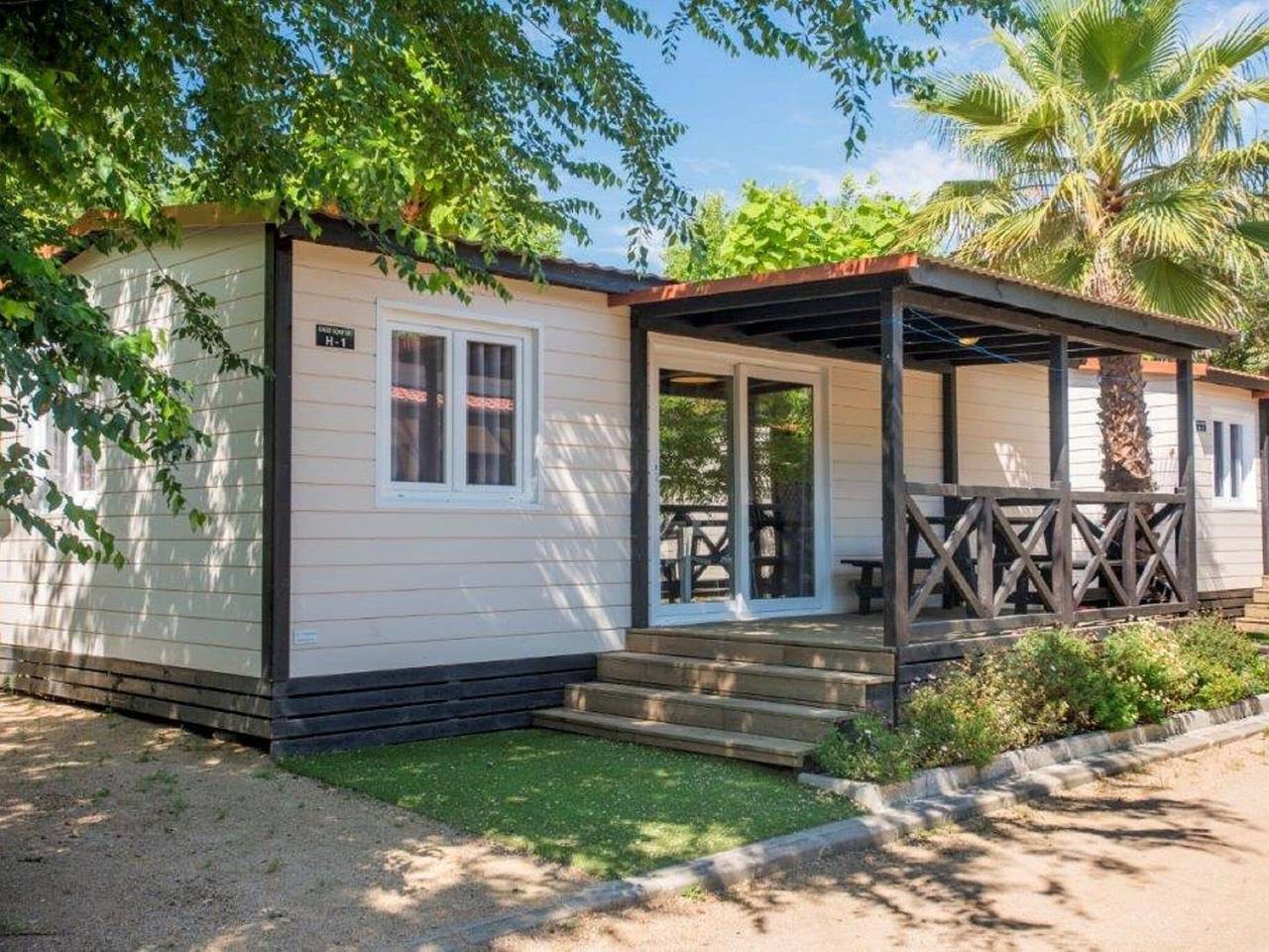 Casa Rural para 6 Personas en Els Pins Blanes, Blanes