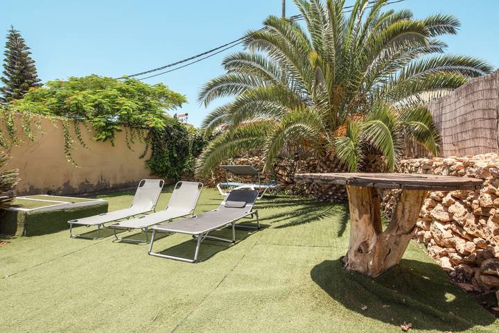 Amplia casa de vacaciones "Casa Luis" con Wi-Fi, piscina, jardín in Antigua, Fuerteventura