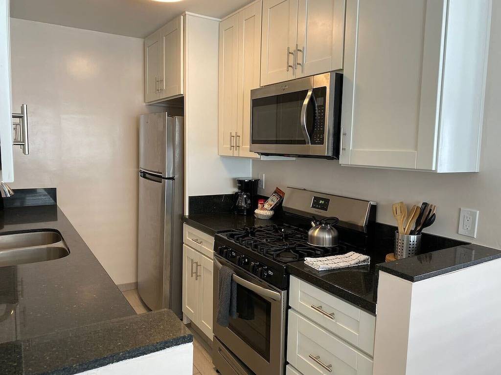Ganze Wohnung, Westside turnkey 2 bd apt #6 in Los Angeles, Los Angeles County